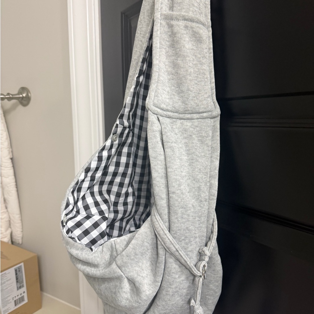 Pawaboo Pet Sling Carrier Gray | Hands-Free Dog & Cat Carrier | NWT - Picture 5 of 6